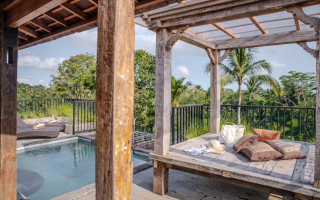 Hoshi Jungle Resort by Dhananjaya Hospitality