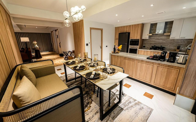 Floral Court Hotel & Residence Sukhumvit 13