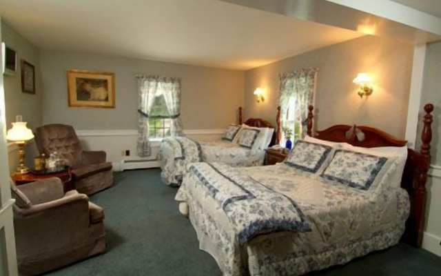 Christmas Farm Inn and Spa
