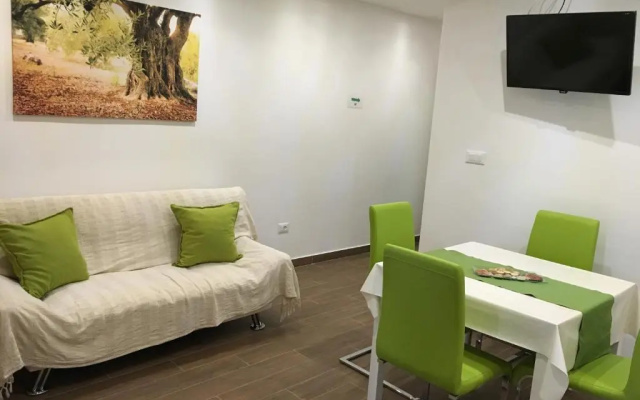 Apartments Eta