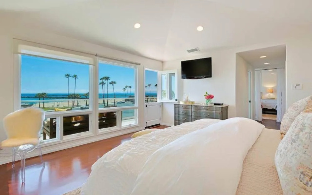 Point Break - Three Bedroom Home