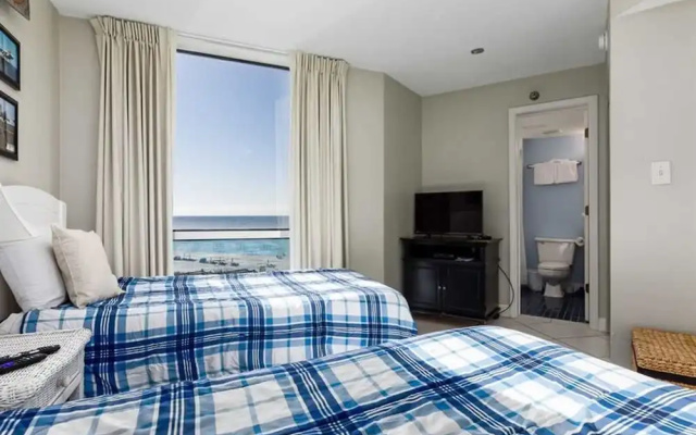 Perdido Sun by Meyer Vacation Rentals
