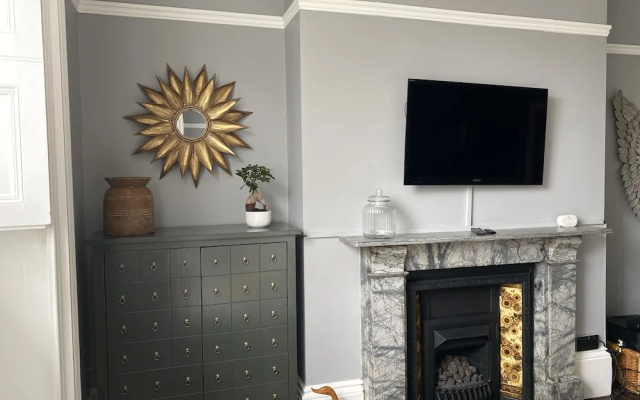 Beautiful 1-bed Apartment in Cheltenham