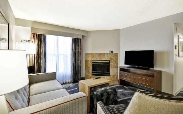 Homewood Suites by Hilton Phoenix-Biltmore