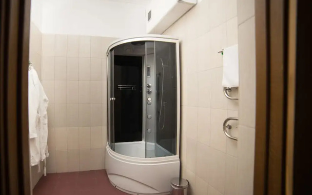 Alex Hotel