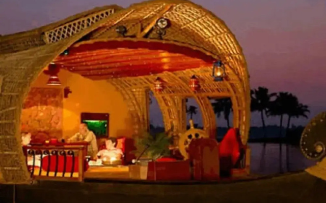 Eco House Boats - Alleppey Kerala