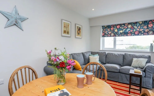 Braid Apartment