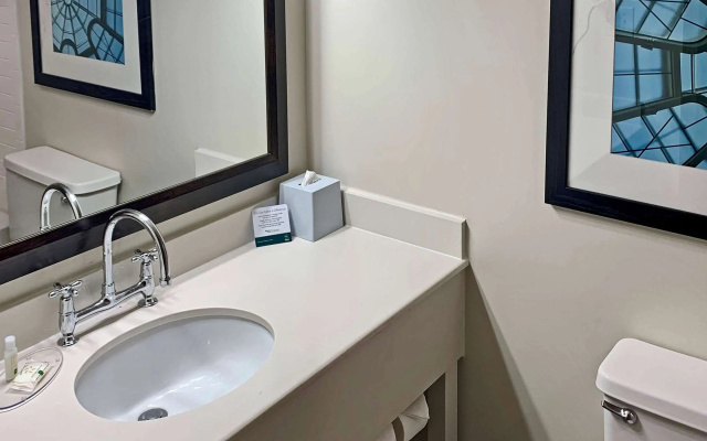 Quality Inn Lexington -Horse Park