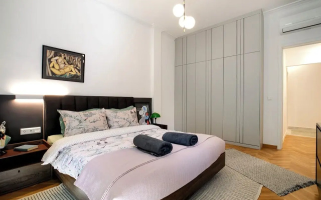 Elysia  - 2-Br Apt & Balcony in Athens
