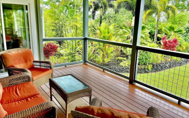 Pua Lani 2 Bedroom Home by RedAwning
