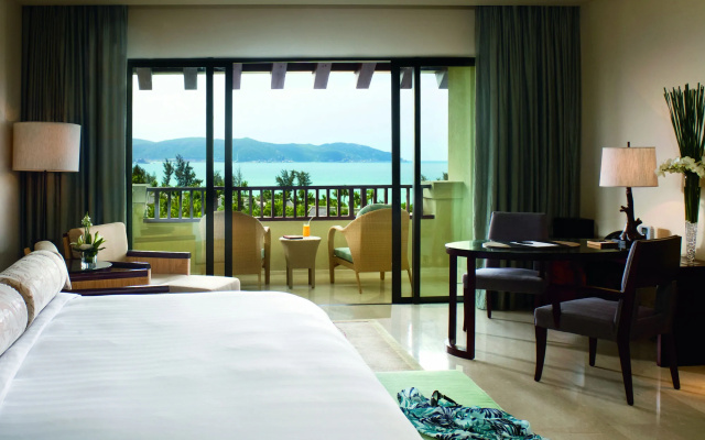 Отель The Ritz-Carlton Sanya Yalong Bay