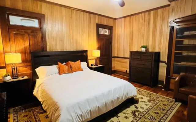 Highland Inn