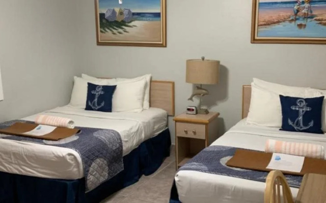 Manta Ray Inn