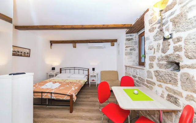 Studio Apartment First Vestibul, Heart Of Split