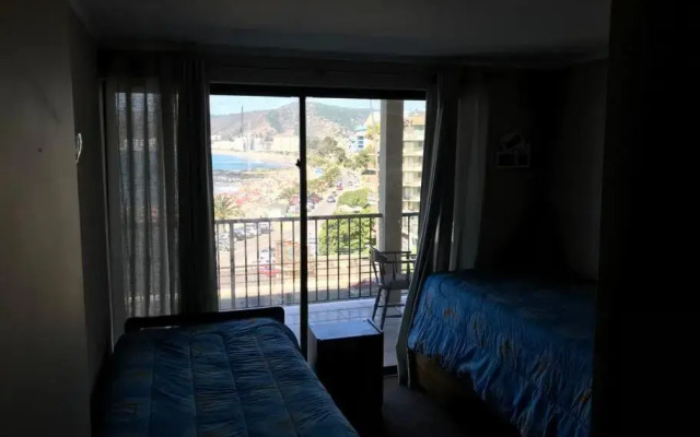 Espectacular departamento frente a playa chica