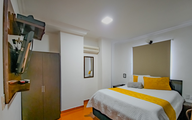Hotel Avenida 3 Real