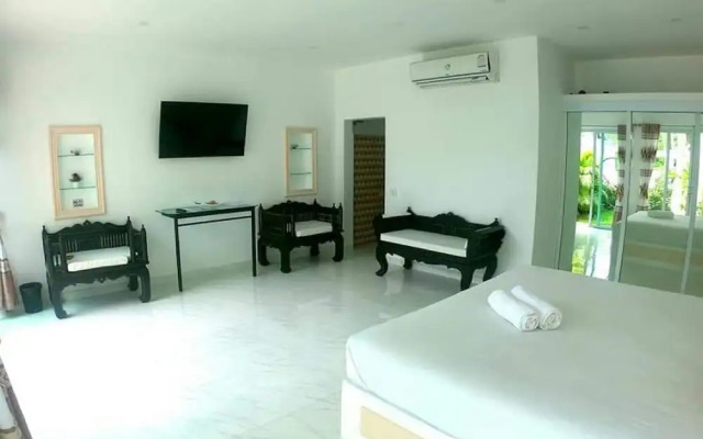 Wirason 2-Bedroom Pool Villa