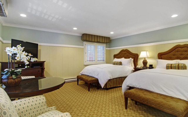 Wayside Inn