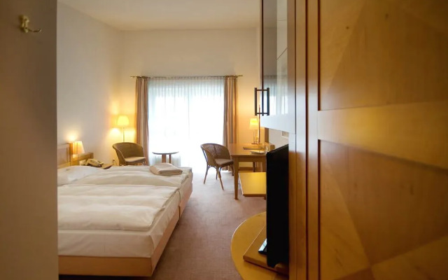 Golfhotel & Restaurant Lindenhof
