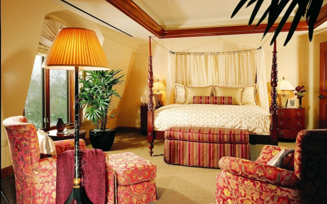The Rose Hotel