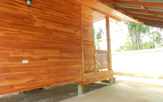 Ruean Vana Resort