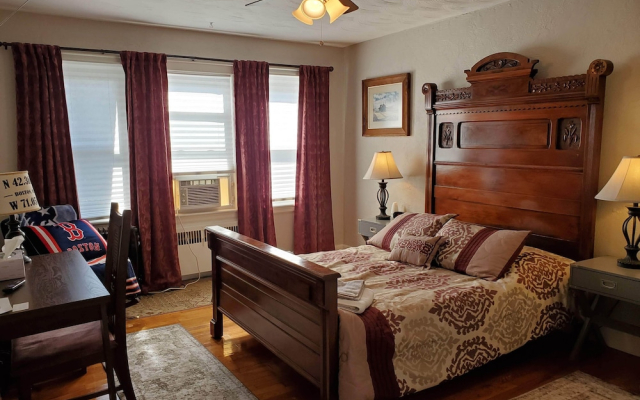 Natalie House - Boston
