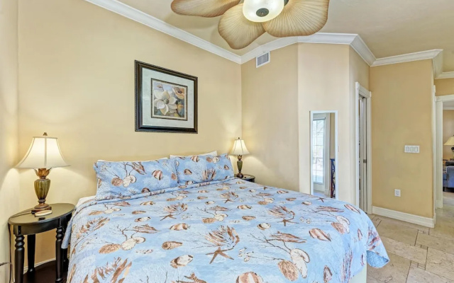 Anna Maria Island Edgewater Bungalow