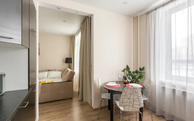 Apartmens PTS (Апартменс ПТС) на проспекте Астрахова 2