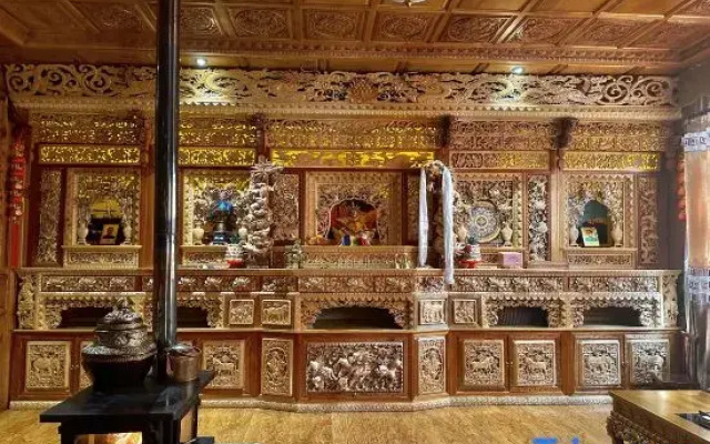 Shangri-La Gazhuo Linka Homestay