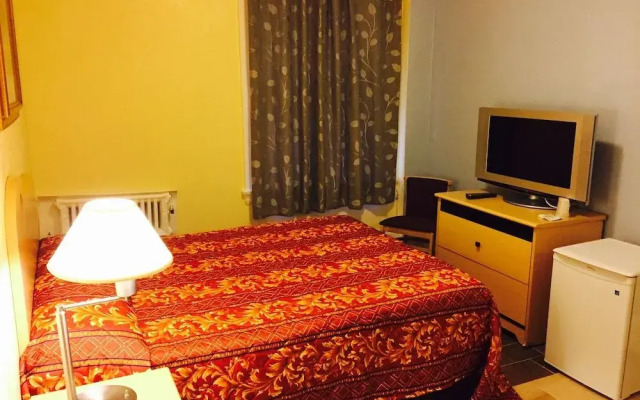 Aldrich Hotel