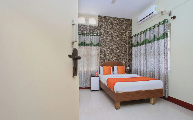 MSR Comforts by OYO Rooms