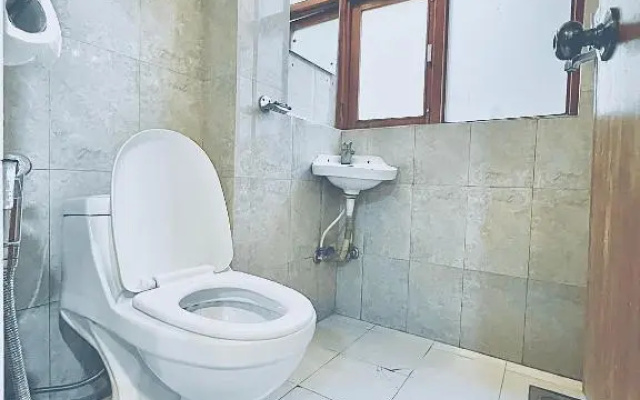 Hiranya Inn 2