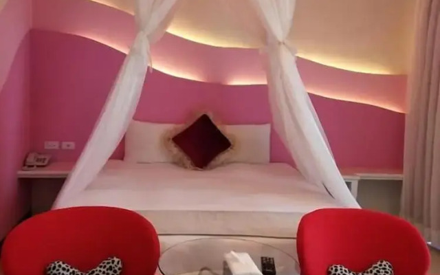 Water Yan Bed and Breakfast