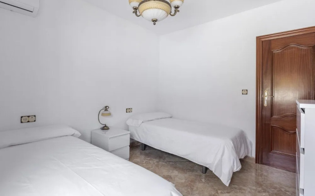 Simplistic Apartment in Ubeda near Clock Tower