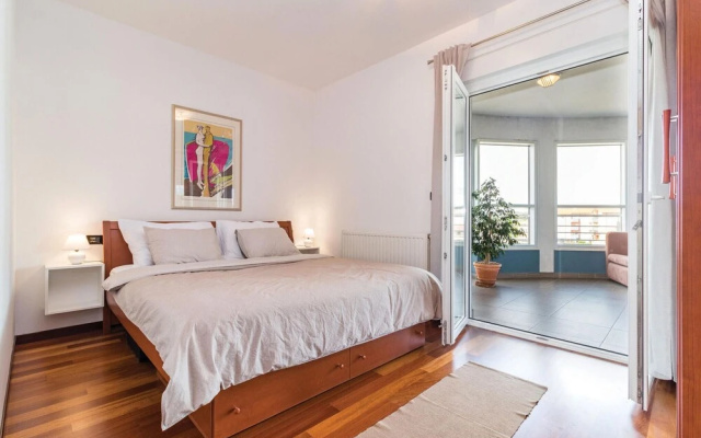 Beautiful Apartment in Pula With Wifi and 3 Bedrooms