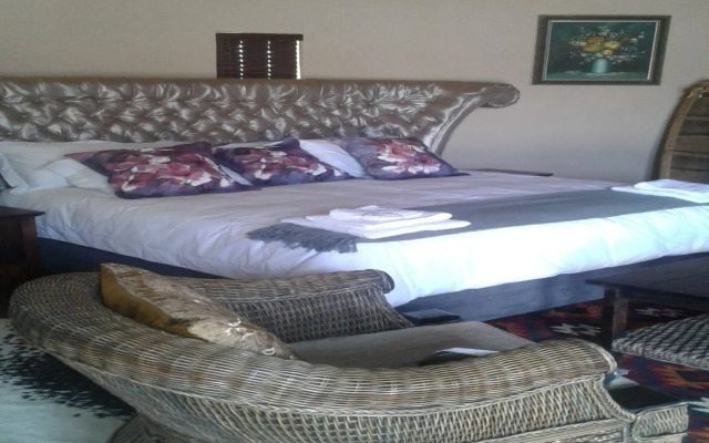 Dzata Private Game Lodge