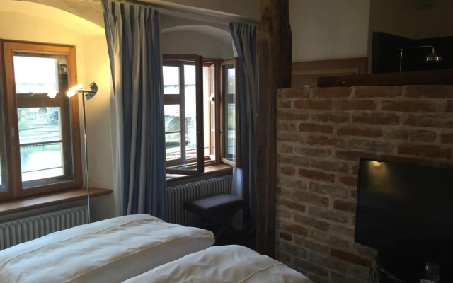 David Hotel