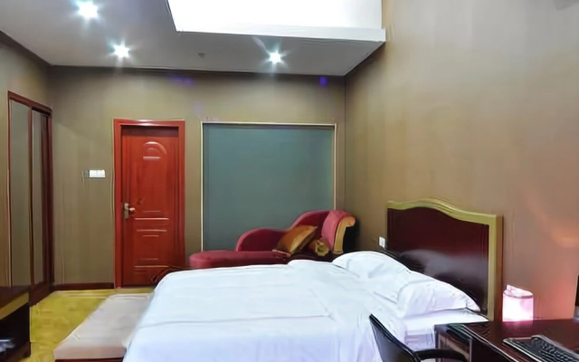 Huazi Hotel