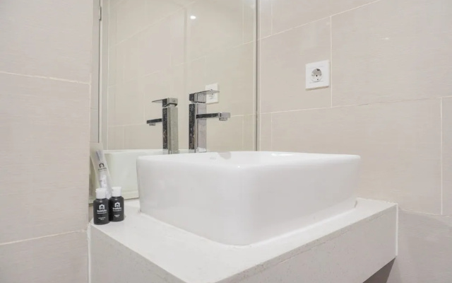 Good Choice And Homey Studio At Daan Mogot City Apartment