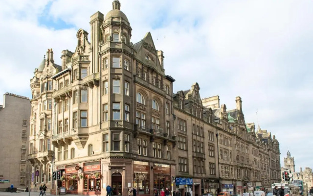Royal Mile Mansions 14
