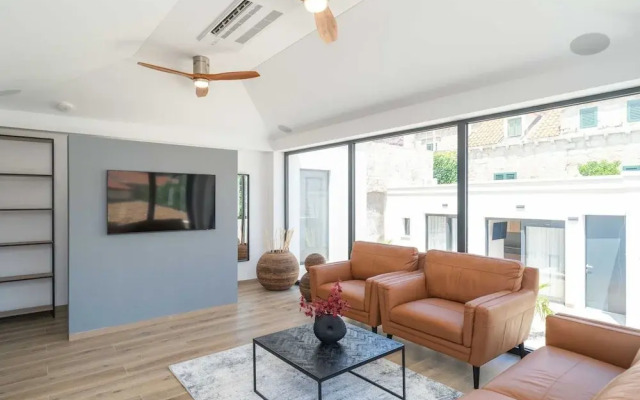 Apartments Villa Royale - One Bedroom Apartment With Sea View
