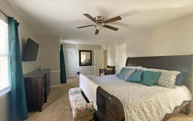 Elizabeth Rd House by Palmetto Vacations