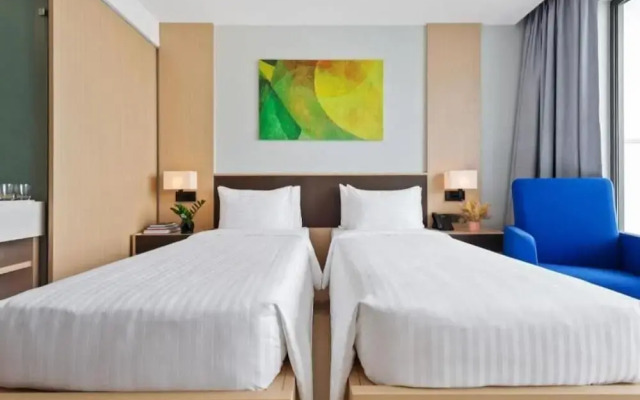 EMS HOUSE Sea View Apartment - The Arena Cam Ranh