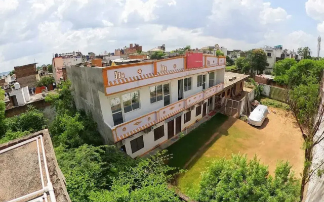 Karma Hostel