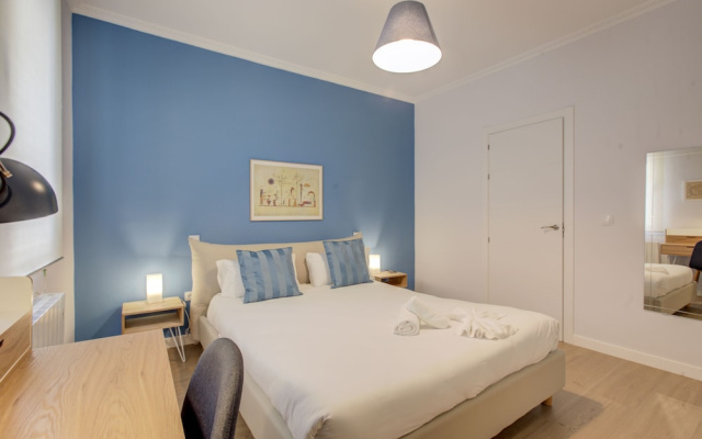 Cozy 2 Bedroom Apartment in Conde Duque