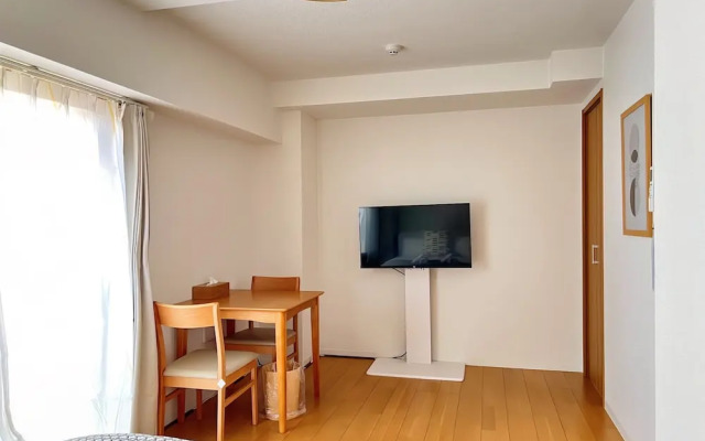 NALY. TENMA AFP Apartment