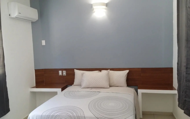For Season Hotel