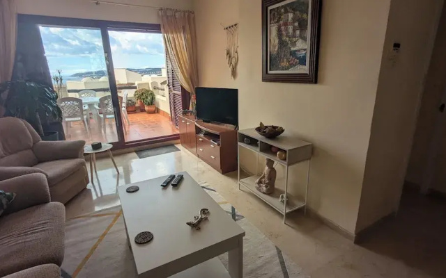 Casares Costa, Vista Bahia,2 Bedroom Bathroom