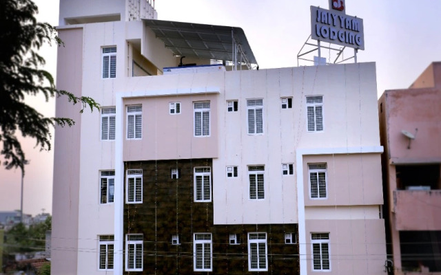Jayam Hotel