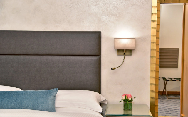 Gefinor Rotana Hotel
